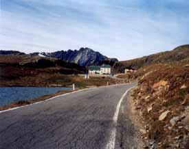 Lake at top of the Gavia Pass.