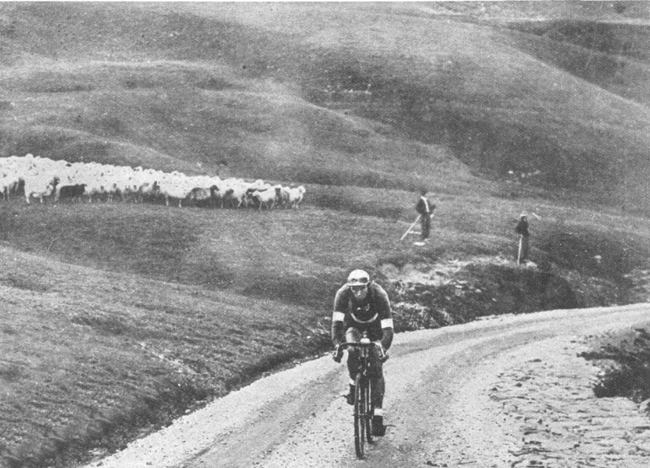 Felice Gremo on the Aubisque in the 1931 Tour
