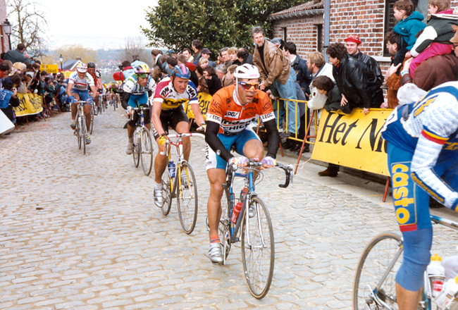 Peter van Petegem and Jesper Skibby on the Old Kwaremont