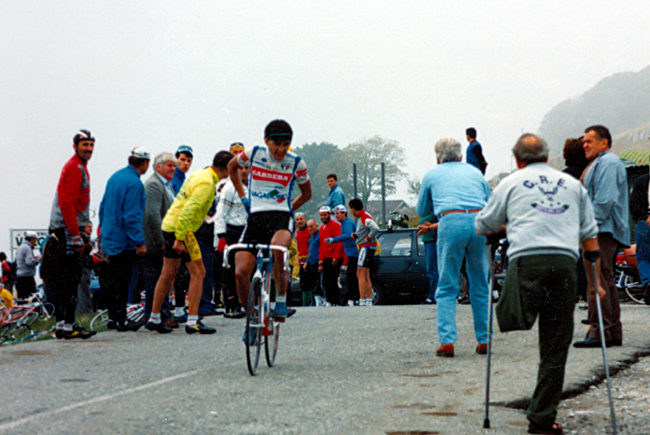 Claudio chiappucci rides the 1988 giro diLlombardia