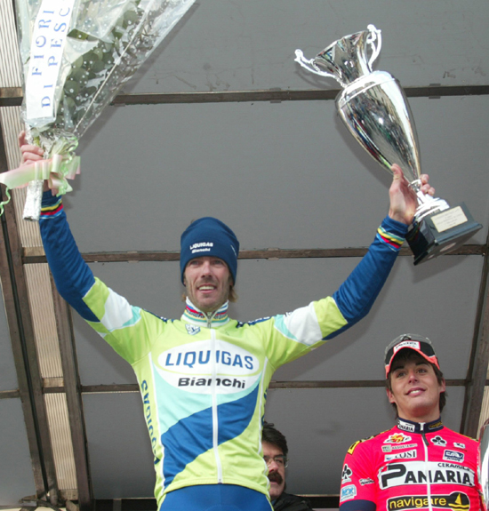 Cipollini wins the Giro della Provincia di Lucca