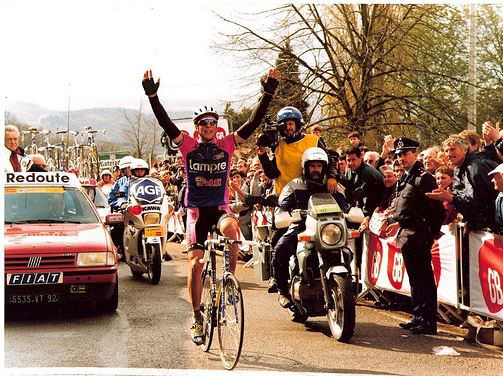 Maurizio Fondriest wins the 1993 Flèche Wallonne