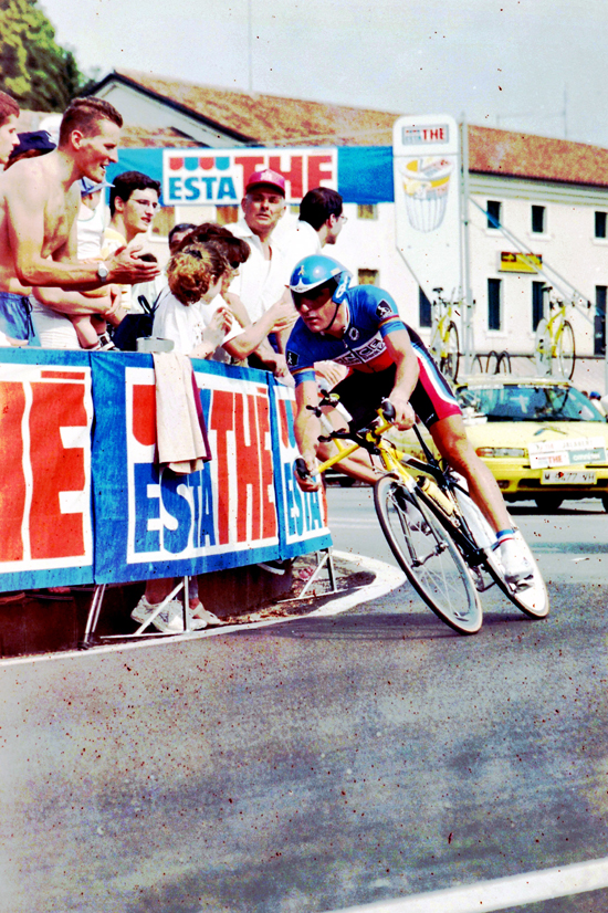 Jalabert time trials in stage 18 of the 1999 Giro