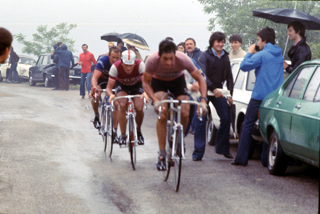 1977 Giro d'Italia: Francesco moser leads Freddy Maertens