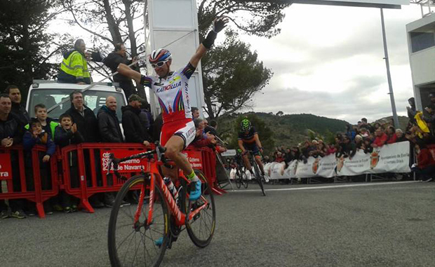 Angel Vicioso wins the 2015 GP Miguel Indurian