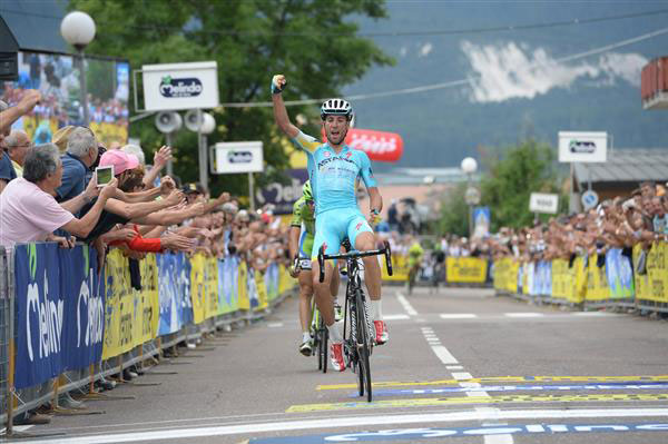 Vincenzo Nibali wins 2014 Trofeo Melinda