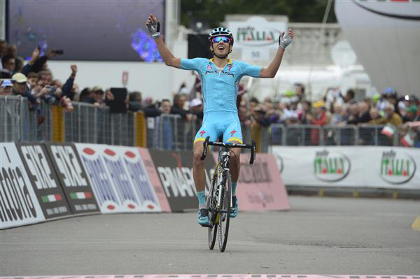 Diego Rosa wins 2015 Milano-Torino