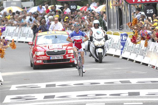 Thomas Voeckler wins stage 15