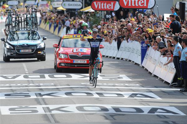 Tony Martin wins stage 9
