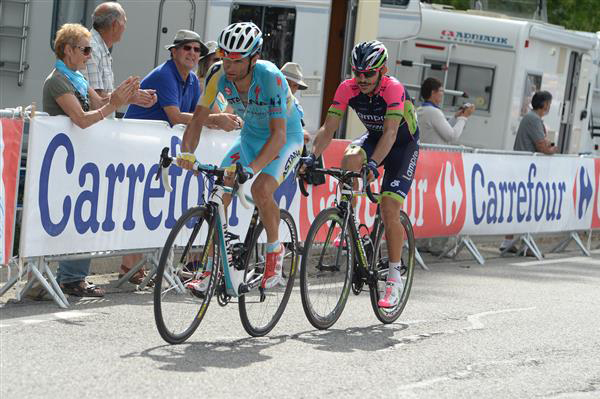 Michele Scarponi  and Jose Serpa