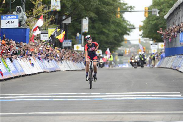 Chloe Dygert wins Junior Women's Road Race