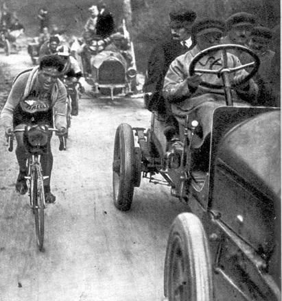 Racing in the 1914 Giro