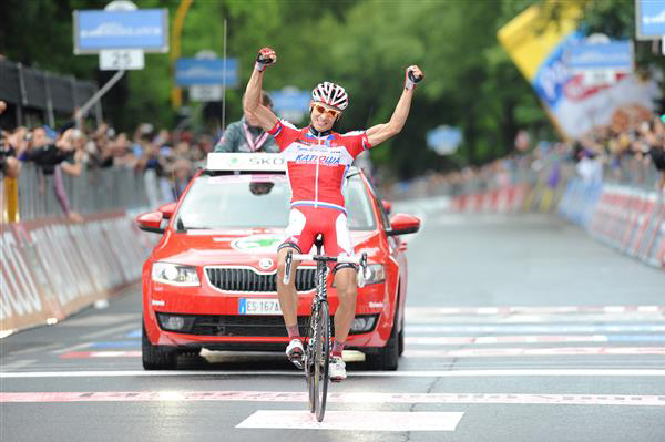 Maxim Belkov wins stage 9