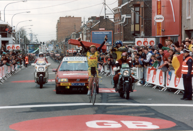 Mauro Gianetti wins the 1995 Liege-Bastogne-Liege
