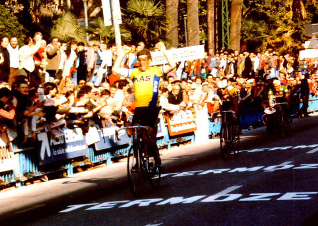 Sean Kelly wins 1986 Milan o-San Remo