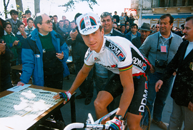LeMond signs in for stage 4 of 1988 Tirreno-Adriatico