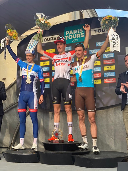 PAris-Tour podium