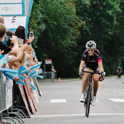 Eugenia Bujak wins thuringia stage 2